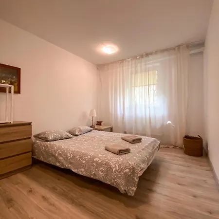 Lipowy & Parking - Lipowa 9 * Sopot